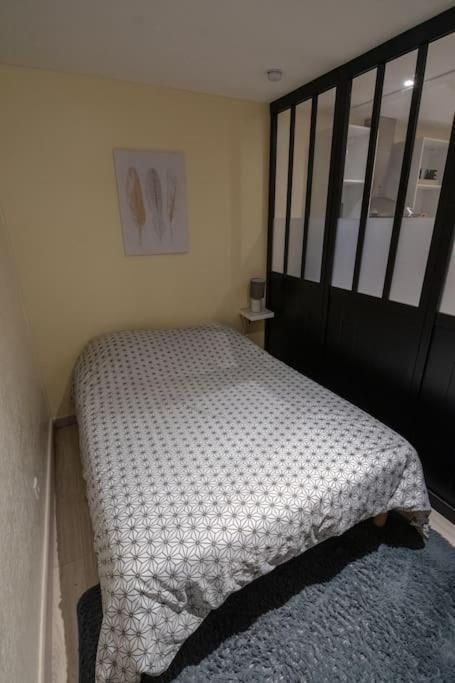 Studio Place De La Barre Le Cosy Apartment มากง ภายนอก รูปภาพ
